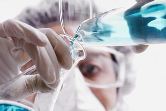 癌症个性化治疗：削弱肿瘤靶向治疗药物的耐药性